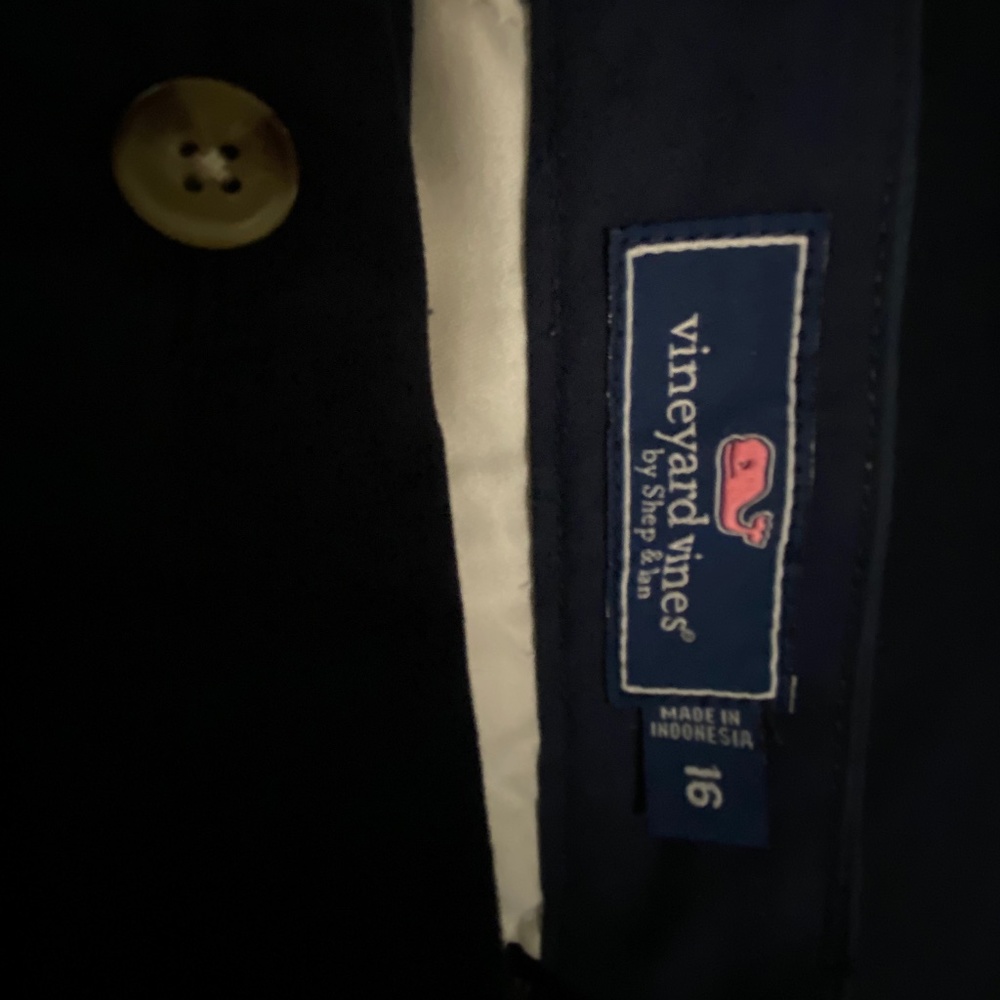 Vineyard Vines Navy Khaki Shorts - NEW